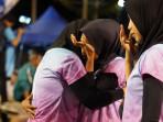 Pemain-Putri-SMAN2-Tarakan-meneteskan-air-mata-usai-keluar-sebagai-juara.jpg