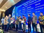 Penyerahan-penghargaan-Pemkab-Bulungan-01-08112024jpg.jpg
