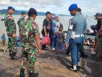 Personel-TNI-di-Nunukan-mengamankan-sebanyak-23-warga-asal-Sulsel.jpg