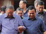 Prabowo-saat-menggandeng-Ketua-Majelis-Tinggi-Demokrat-SBY.jpg