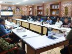 Rapat-penetapan-UMP-Kaltara.jpg