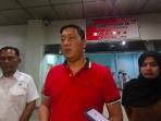 Ronaldo-Maradona-saat-menjenguk-bayi-di-RSUD-dr-H-Jusuf-SK.jpg