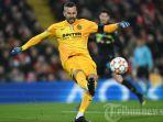 Samir-Handanovic-Inter-Milan-120723.jpg