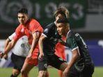 aksi-bomber-borneo-fc-matheus-pato-oranye-saat-melawan-persikabo-1973.jpg