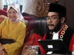 anwar-usman-dan-idayati-jokowi-210322_1.jpg