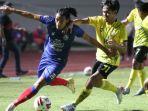 barito-putera-vs-arema-fc-di-piala-menpora-2021-25032021.jpg