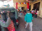 baznas-kota-tarakan-saat-mengantarkan-nasi-kotak-ke-kantor-kelurahan-selumit-srhd.jpg