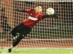 foto-kiper-psm-makassar-reza-arya-pratama-di-sela-latihan-timnas-indonesia.jpg