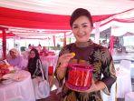 istri-sekda-nunukan-katriana-25-12-21.jpg