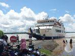 kapal-feri-di-tana-tidung-3.jpg