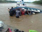 korban-speed-boat-terbalik-di-perairan-desa-pelaju.jpg