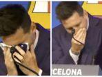 lionel-messi-tak-kuat-menahan-tangis-saat-konferensi-persdi-camp-nou.jpg
