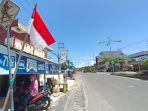 masyarakat-di-tarakan-pasang-bendera-01-05082022.jpg