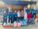 menyalurkan-bantuan-logistik-kebakaran-di-Sebatik-rhge.jpg