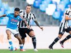 napoli-vs-juventus-lorenzo-insigne-110921.jpg