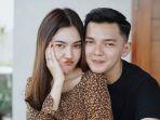 nella-kharisma-hamil-anak-pertama-dari-dory-harsa.jpg