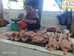 pedagang-ayam-daging-ayam-04062022.jpg