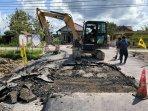 proses-pengaspalan.jpg
