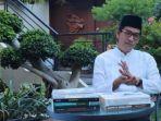 refly-harun-dalam-tayangan-youtube-pribadinya-yang-diunggah-031120.jpg