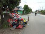 tumpukan-sampah-di-beberapa-titik-jalan-di-tanjung-selor-212021.jpg