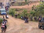 warga-long-nawang-baru-saat-mendatangi-ulp-long-nawang-thyj.jpg