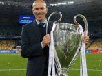zinedine-zidane-liga-champions-real-madrid-200522.jpg