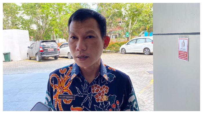WAWANCARA - Plt Kepala Dinas Penanaman Modal dan Pelayanan Terpadu Satu Pintu (DPMPTSP) Kota Palangka Raya, Vallery Budianto, beberapa waktu lalu di Hotel Best Western Palangka Raya, Kamis (23/10/2025).
