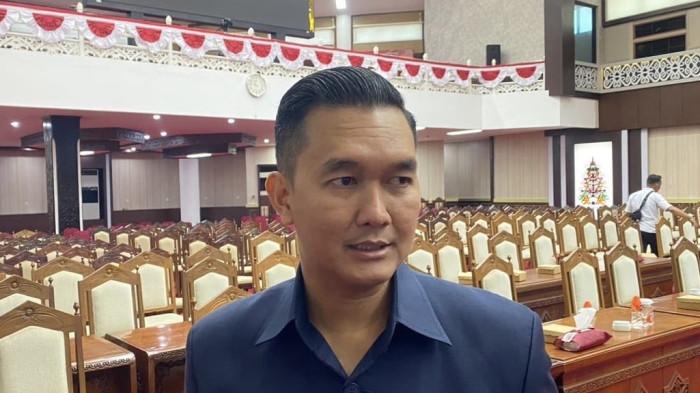 Digitalisasi PAD Belum Efektif, Penerapan Sistem Pembayaran Online di Samsat Kalteng Disorot