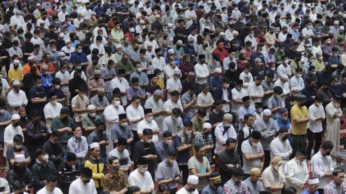 Bacaan Doa Kamilin Seusai Sholat Tarawih Ramadhan 1455 H, Lengkap Niat Jelang Puasa Ramadan 2024