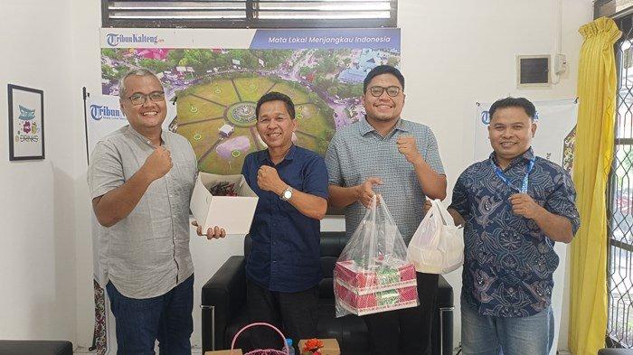 Merayakan HUT Ke-3 Tribunkalteng.com Telkomsel Palangka Raya Kunjungi Kantor Tribunkalteng.com