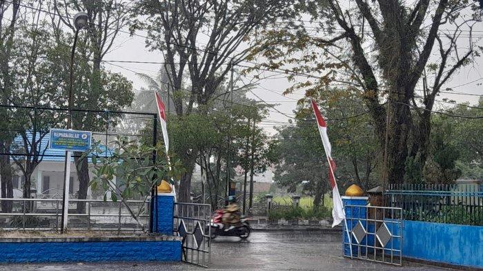 Prakiraan BMKG Palangkaraya, Hujan Deras Disertai Guntur dan Petir Merata Melanda Kota Cantik