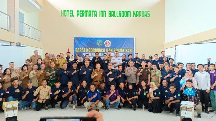 Sekda Kapuas Septedy Sebut Karang Taruna untuk Generasi Muda Kembangkan Kemampuan Diri