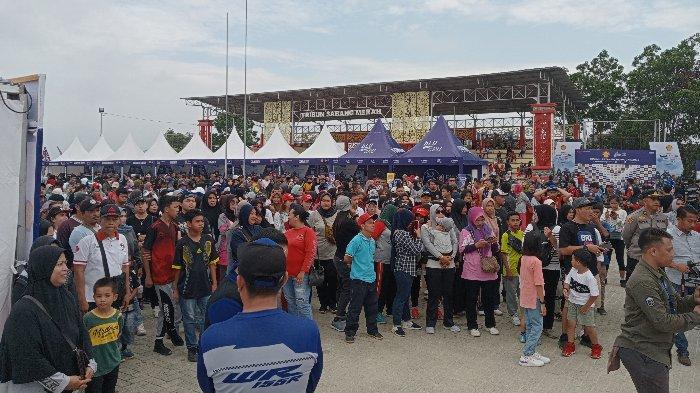 Jadi Pusat Perhatian, Shell bLU cRU Yamaha Enduro Challenge Berlangsung Meriah di Kalimantan
