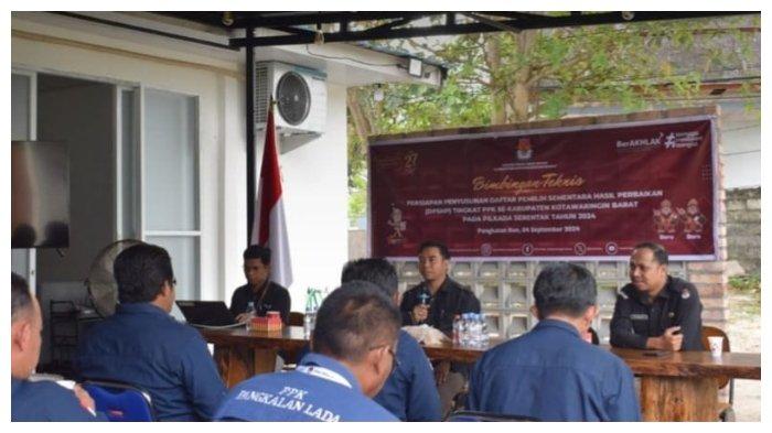 KPU Kobar Gelar Bimtek Penyusunan DPSHP Tingkat PPK untuk Pilkada Serentak 2024