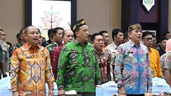 Bupati Lamandau Rakor Penanganan Karhutla di Kalteng, Perkuat Peringatan Dini hingga ke Desa