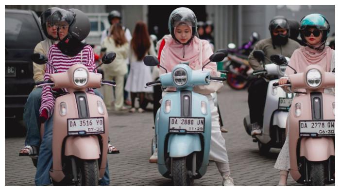 Puluhan Anak Muda Rasakan Sensasi Touring 'FOMO Fazzio Hybrid Movement Gaya Gue' - fomo-yamaha-1.jpg