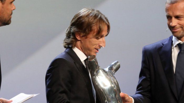 Luka Modric Kalahkan Mohamed Salah dan Cristiano Ronaldo Sebagai Pemain Terbaik Eropa