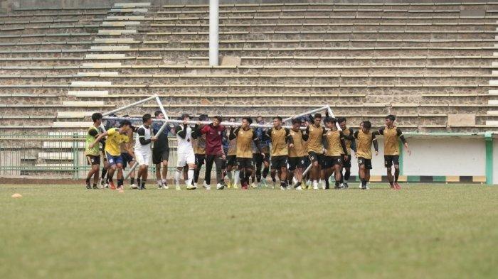 Jelang Jadwal Liga 2 2022 Bergulir Gresik United Peringatkan Pemain, Sriwijaya FC Bersiap