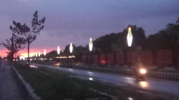 Taman Kuliner Tunggul Sangomang Palangkaraya, Berada di Lokasi Strategis