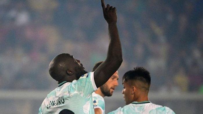 Link Live Streaming Inter vs Spezia Malam Ini Panggung Lukaku, Napoli vs AC Monza Dilema Petagna