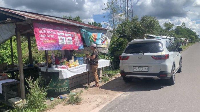 Jumat Agung di Palangkaraya, Pedagang Untung Besar Peziarah di TPU Bukit Tambak Raja Borong Bunga