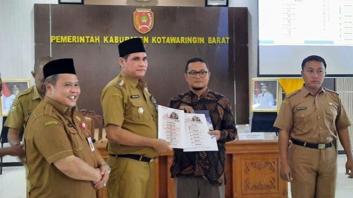 Promosikan Agenda 44 Atraksi Wisata, Pj Bupati Anang Dirjo Launching Calender of Event 2023 Kobar