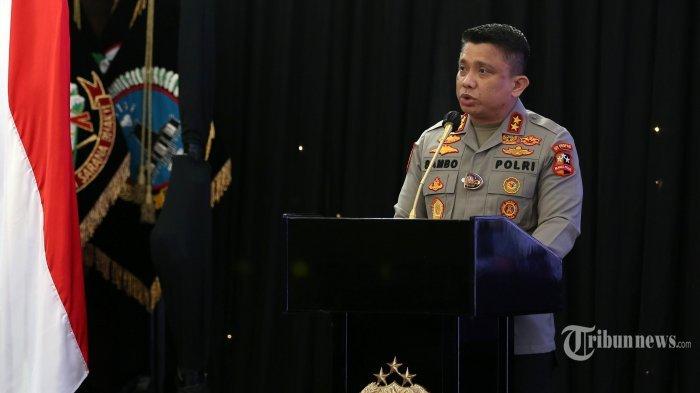 Pakai Mobil Patroli untuk Pacaran di Taman Safari, Anggota Korlantas Polri Dicopot & Ditahan Propam