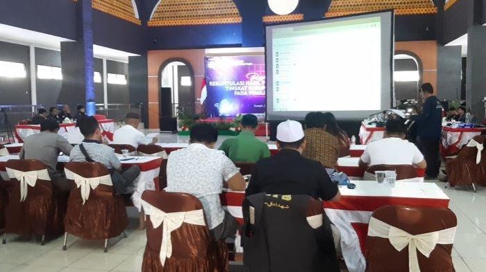 KPU Kotim Lanjutkan Rekapitulasi Perolehan Suara Hari Ketiga, Ketua DPRD Turut Memantau