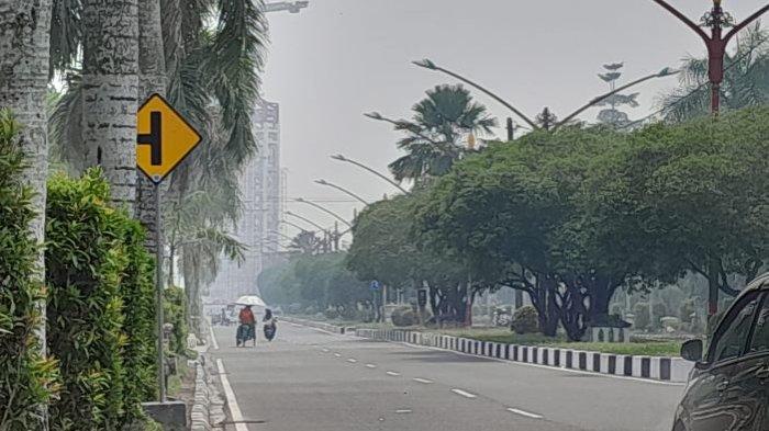 Kabut Asap di Palangkaraya Tebal, Diduga Dampak Karhutla Kiriman dari Kabupaten Tetangga