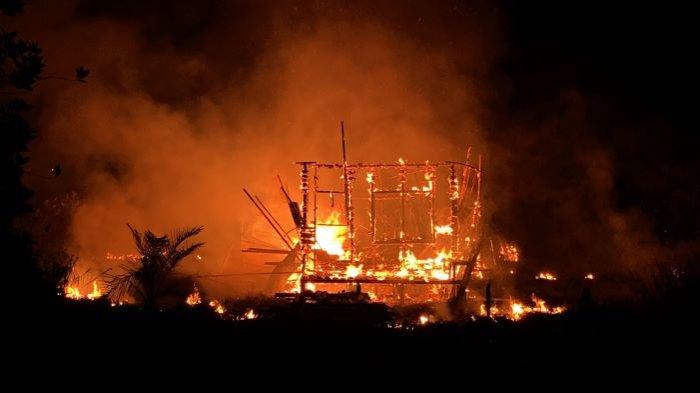 Peternak Ayam di Bontang Rugi Ratusan Juta Akibat Kebakaran Kandang Ayam Jalan Pramuka