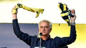 Eks-pelatih-AS-Roma-Jose-Mourinho-Diremiskan-Fenerbahce.jpg