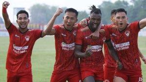 Pemain-Kalteng-Putra-merayakan-gol-yang-dicetak-pada-Liga-2-2023.jpg