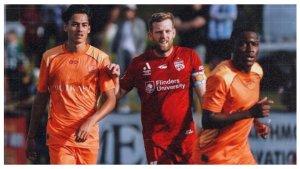 Rafael-Struick-Brisbane-Roar-dalam-laga-uji-coba-jelang-bergulirnya-Liga-Australia-A-League.jpg