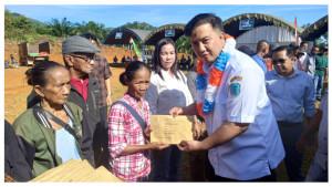 SERAH-KOMPENSASI_Bupati-Lamandau_Rizky-Aditya-Putra.jpg
